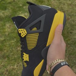 Jordan 4 Yellow Thunder