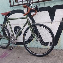 Surly Long Haul Trucker