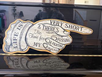 Vintage-Style Wooden Hand Sign Wall Decor