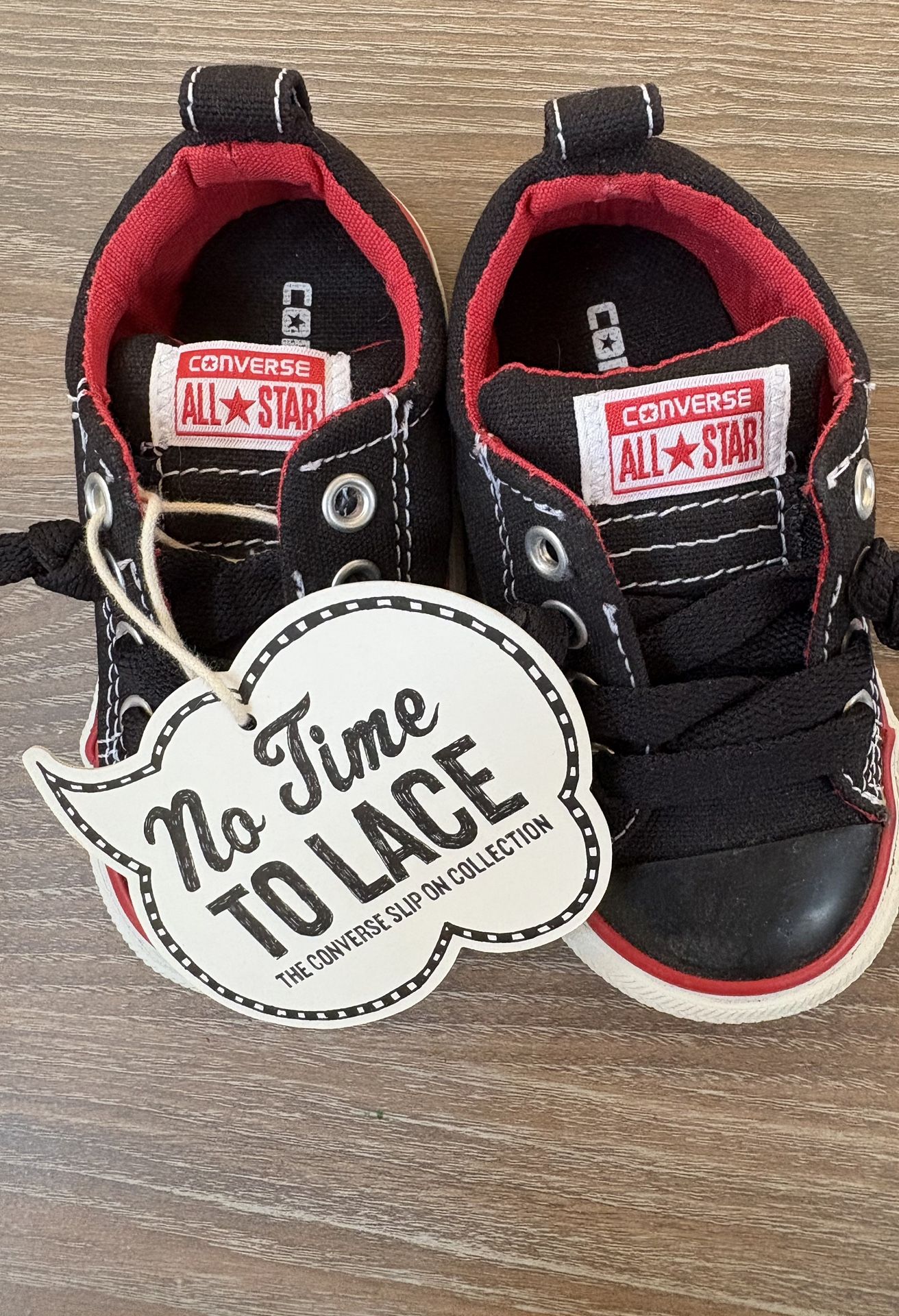 New Toddler Converse Shoes Size 5C $15