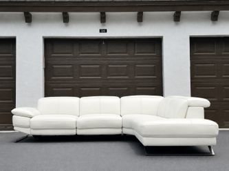 Sectional Sofa/Couch - Leather - Delivery Available 🚛