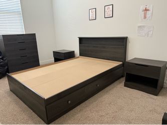 Full/Queen Bedframe and Set Pick Up Only