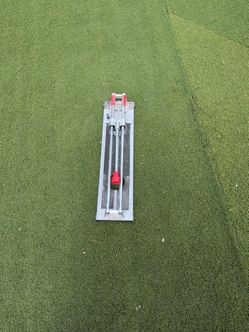 Tile cutter