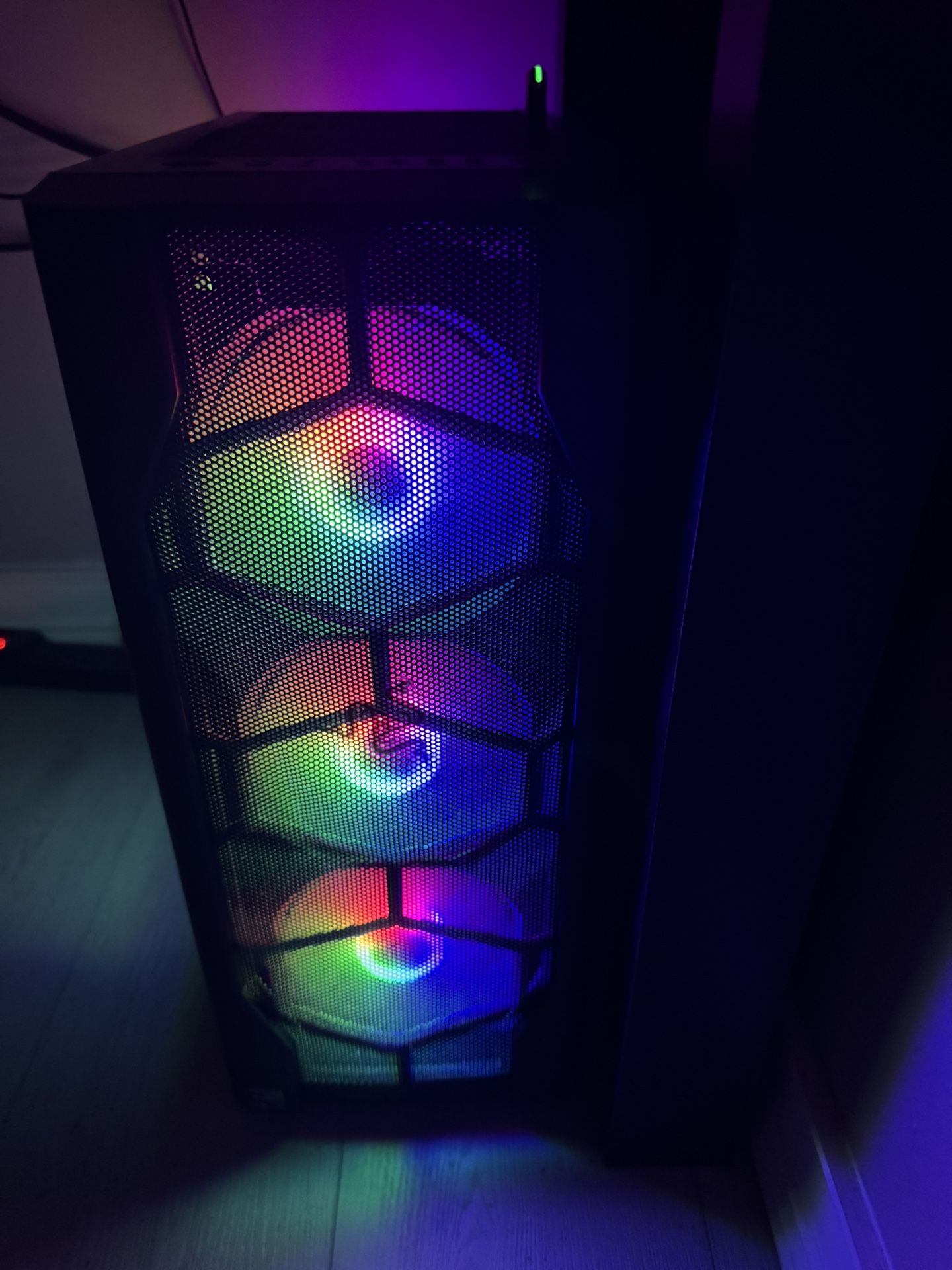 GAMING PC