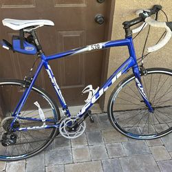 Fuji Roubaix Road Bike 59cm – Lightweight Aluminum, Large Frame