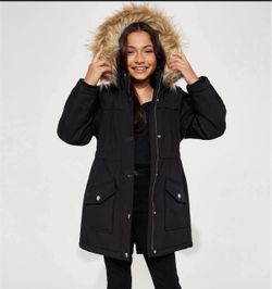 New Little girls fur jacket size 10