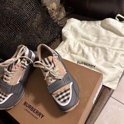 Burberry Shoes