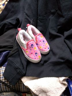 Baby Shark Girls' Lo-Top Glitter Sneakers - pink/multi, 10 toddler