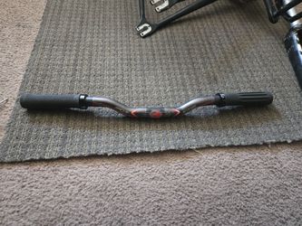 Handlebars with grips
