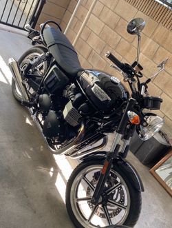2015 Triumph Bonneville