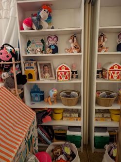 Book Shelf