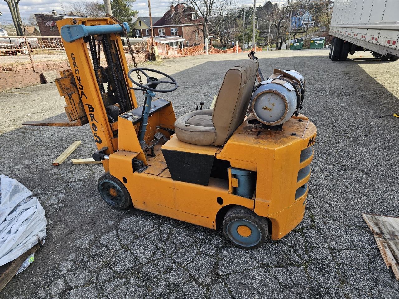 Forklift Mobilift MA40 4000lbs Capacity