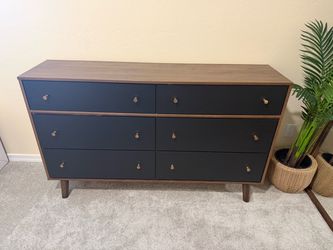 Ashley Furniture Drawer Chest and Dresser