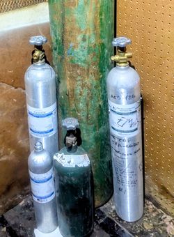 2 Size E oxygen cylinders