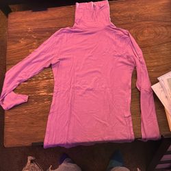 Small Pink Turtleneck