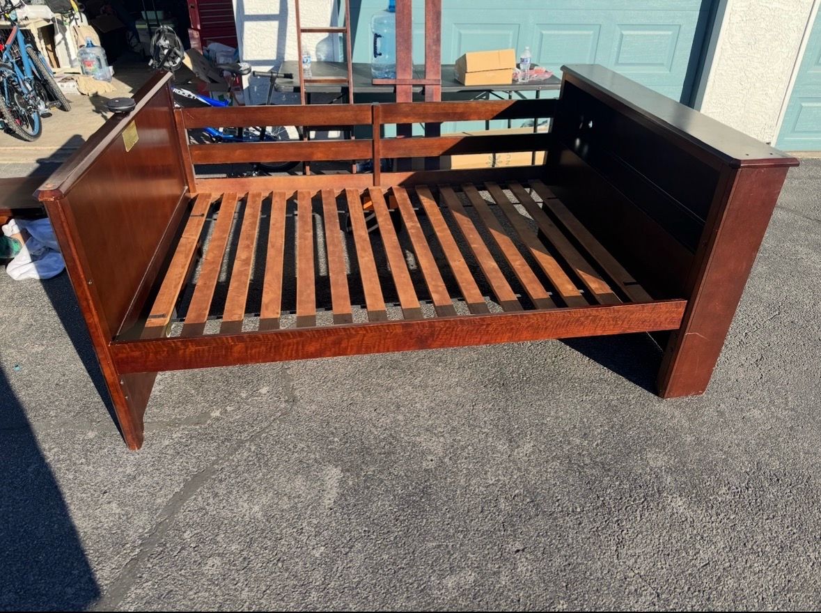 Full Size Solid Wood Bunk Bed / Converts to 2 Full Beds