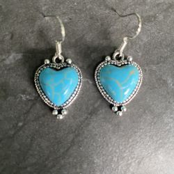 Vintage Turquoise Heart Earrings 