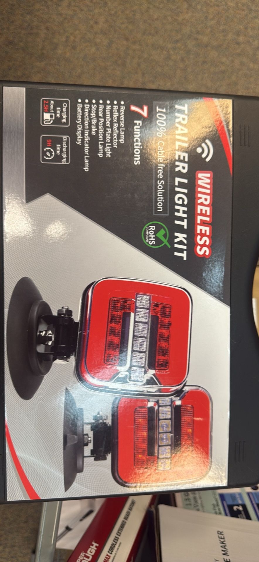 Wireless trailer light kit