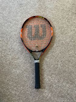 Wilson Burn junior 23 Tennis racket