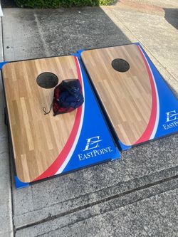 EastPoint Cornhole set