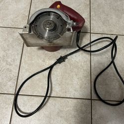 Chicago Electric 4 Inch Tile Saw