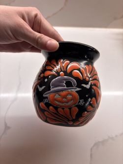 Mexican Talavera Cup – Witch Hat Pumpkin & Bats