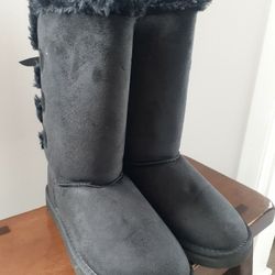Uggs Boots Brand New