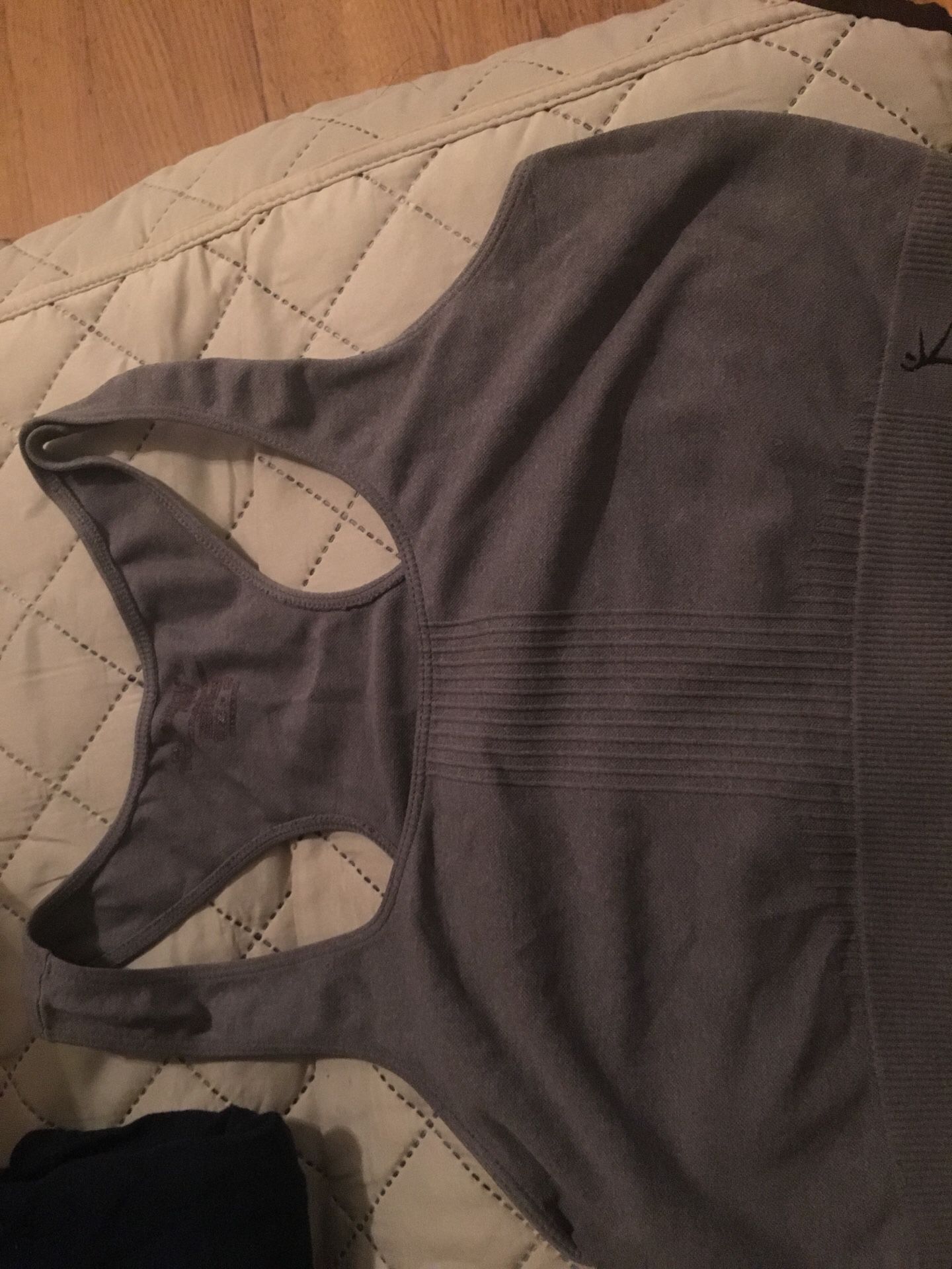 Free sports bra gray size XL