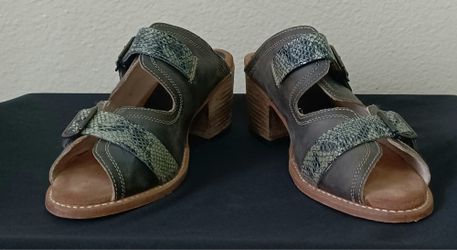 Freebird Caprice Green Leather Snakeskin Straps Women's Slip-on Heel Sandals Size 10