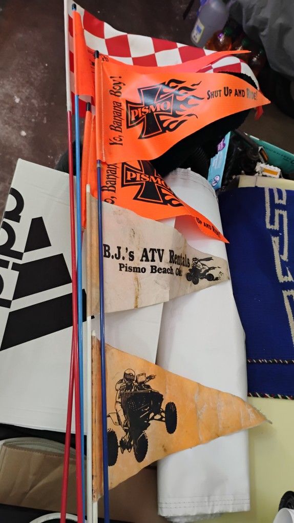 Dune Flags