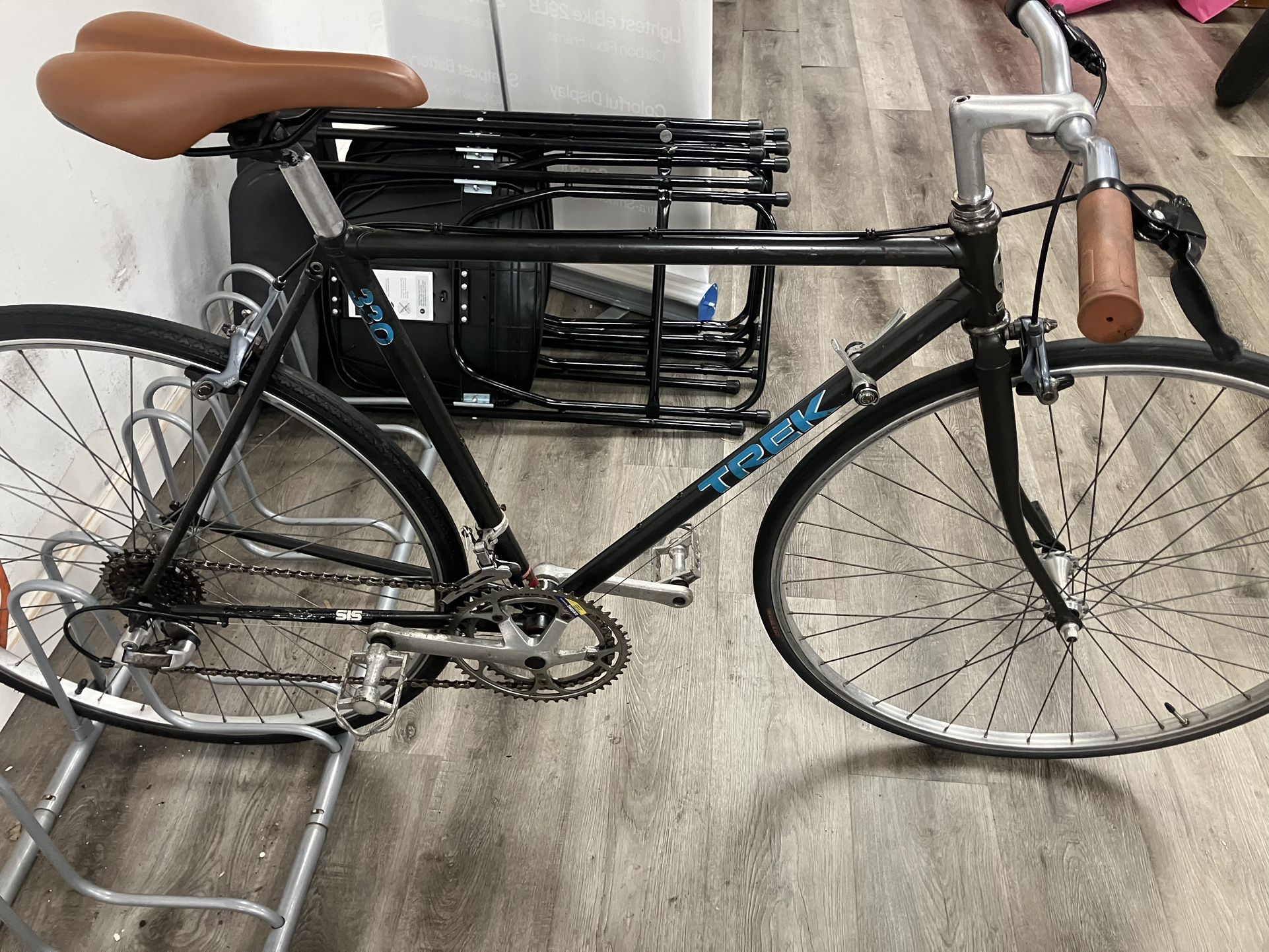 Trek 330 16-Speed Hybrid Road Bike