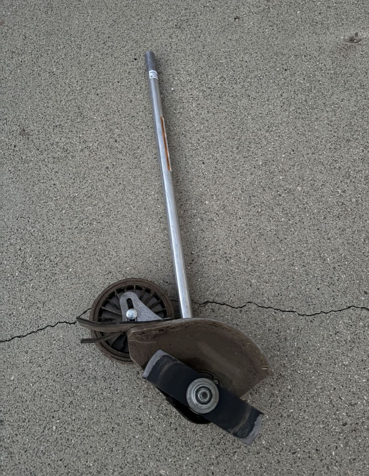 Echo Edger Attachment