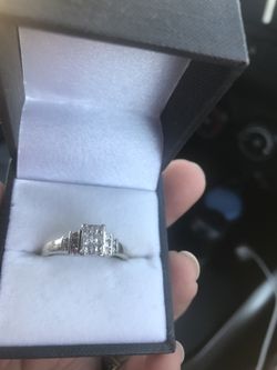 Engagement ring white gold size 9