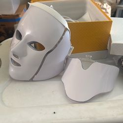 Multi Color Led Face Mask With Neck Attatchment 