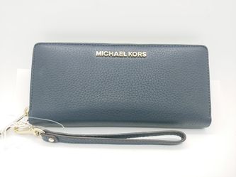 New Michael Kors Blue Wallet