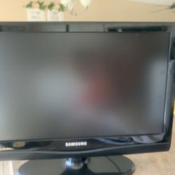 Samsung 22” Computer Monitor