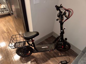 Electric scooter