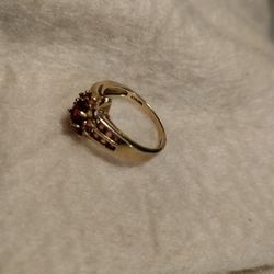 14k Gold Ruby Ring Wedding Band Size 7