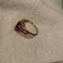 14k Gold Ruby Ring Wedding Band Size 7