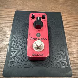 Mooer Ana Echo (Boss DM-2 clone)