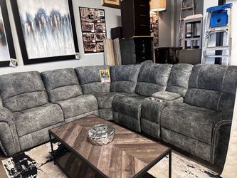 Beautiful velvet reclining sectional! $1899 💙🔥 Easy Financing!