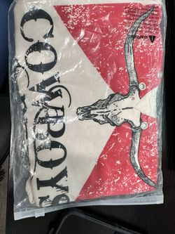 Women’s medium Shirt NWT