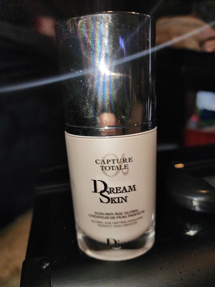 Dior Capture Totale Dreamskin Age-Defying Perfect Skin Creator
