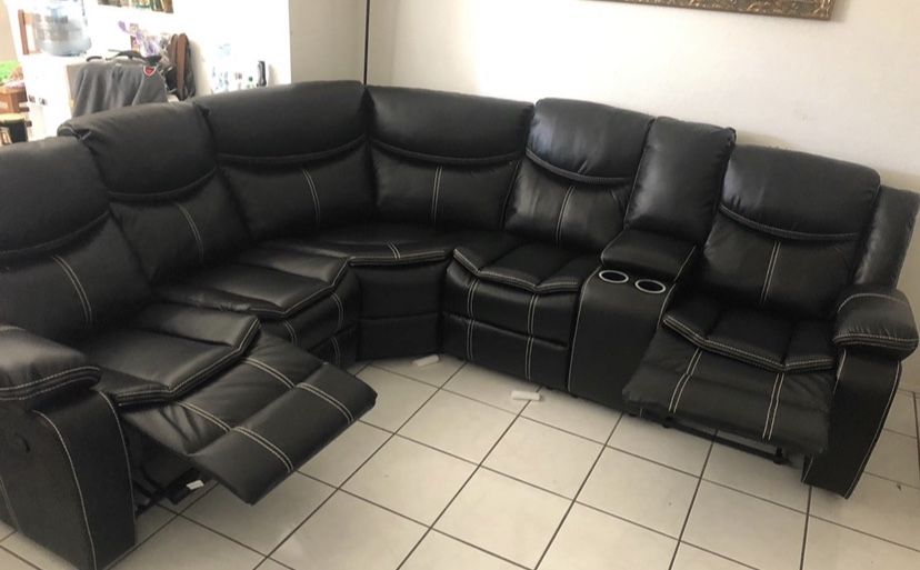 Living Room Sectional Sofa Couch On Sale