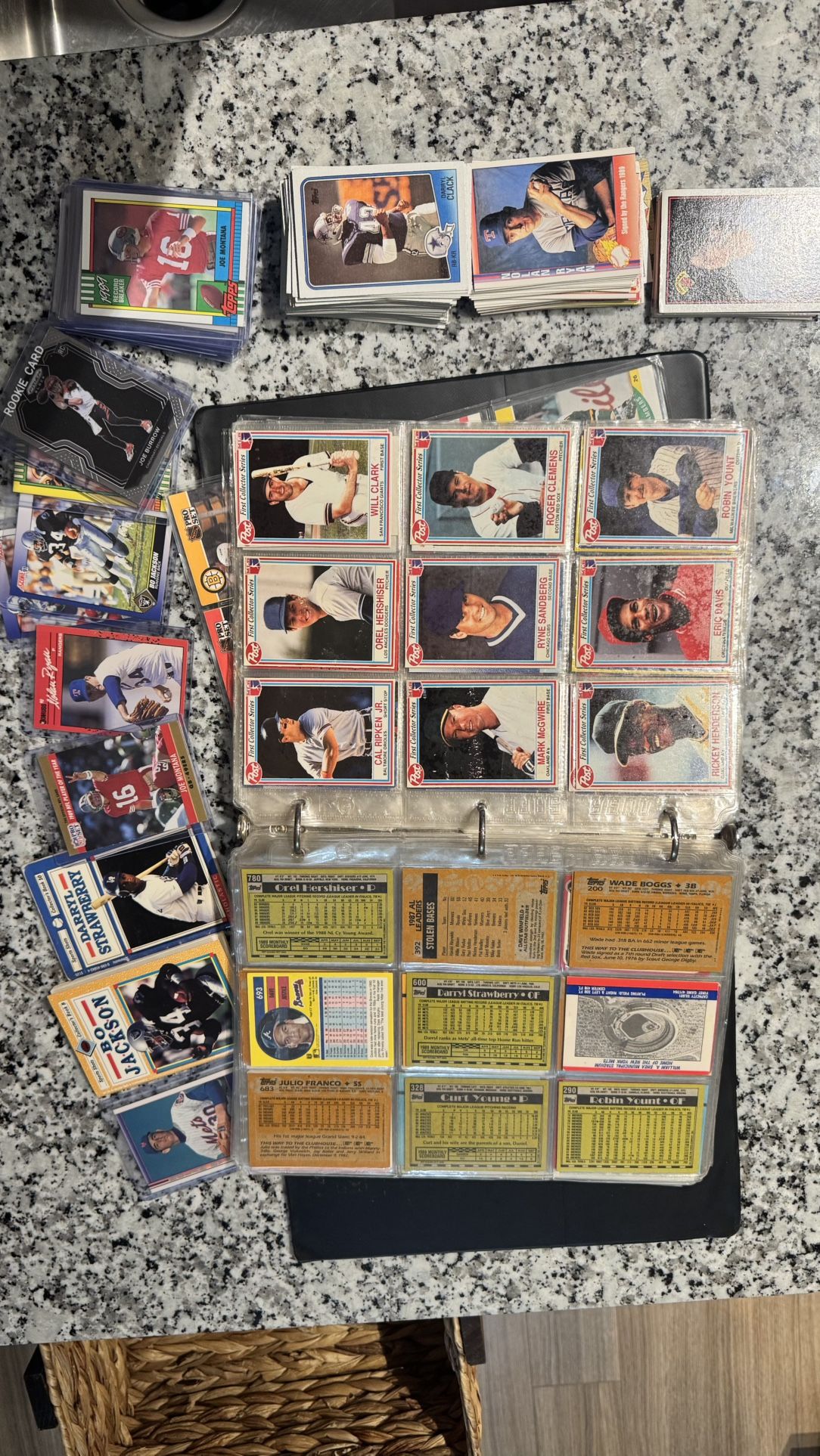 Baseball Cards 600+ Cards