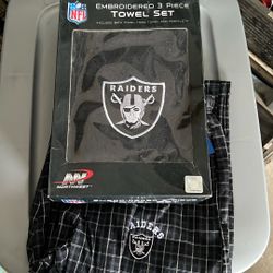 Raiders Embroidered Three-Piece Towel Set