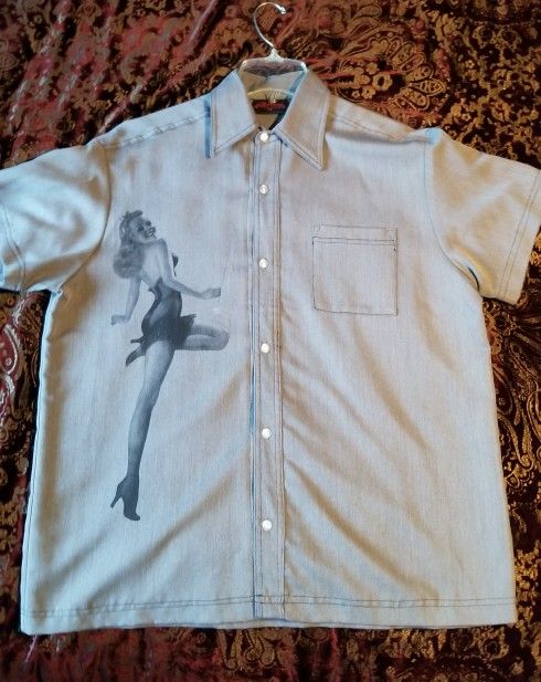 $15 Men's SzMed. Lounge Shirt Never Worn Dry Clean Only 28L 22.5W