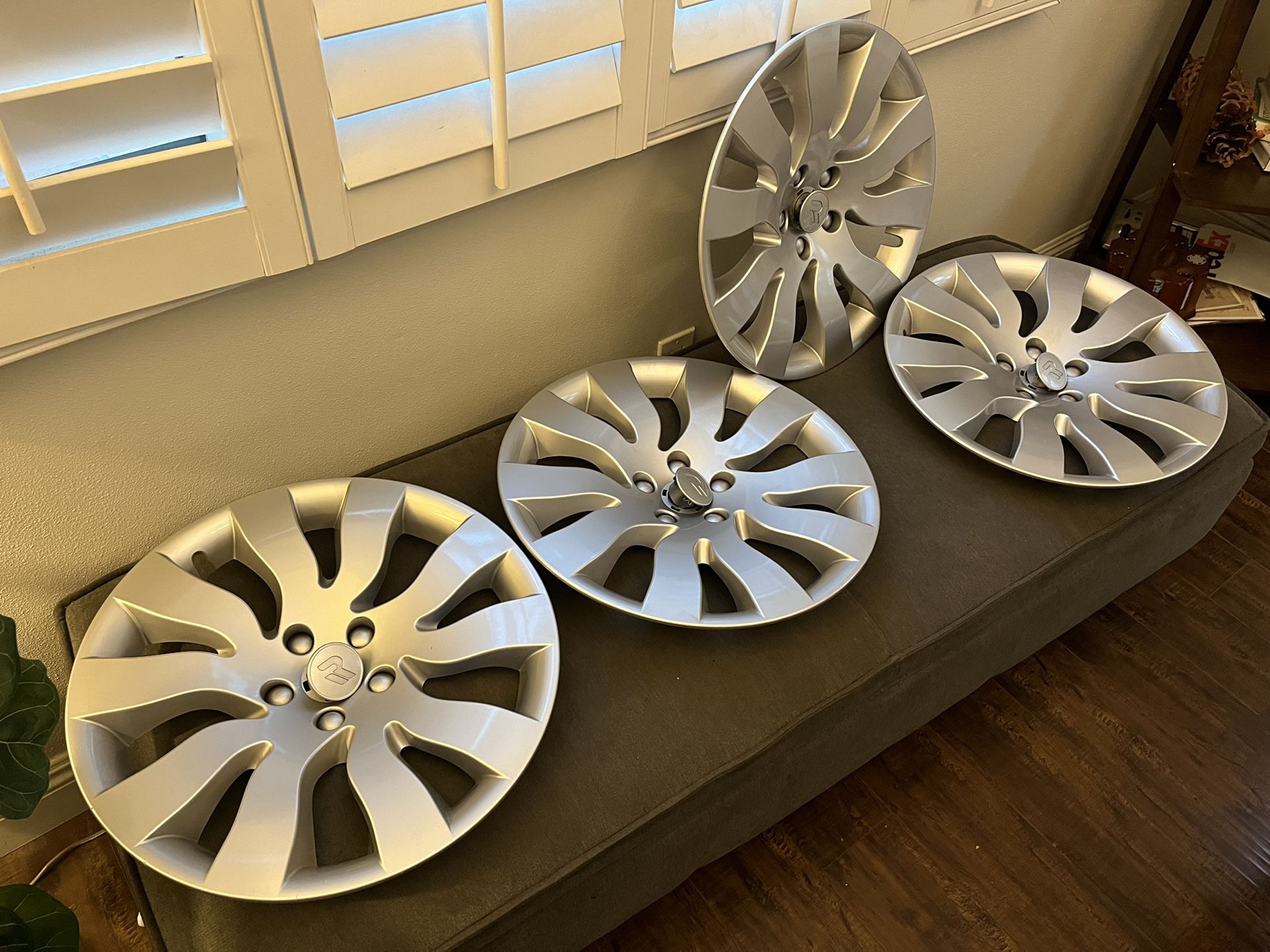 Rimetrix Orbital Tesla Model 3 Wheel Covers (4)