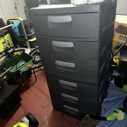 12 Plastic Storage Drawers