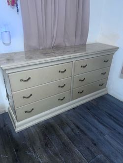3 set Drawer asking $100